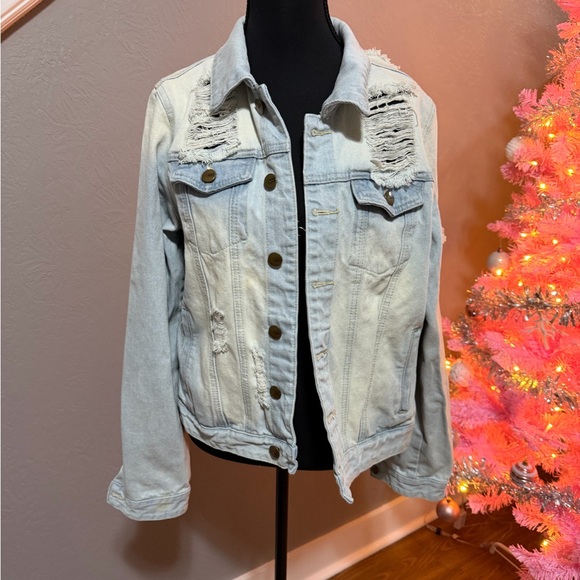 Mono B Jackets & Blazers - Mono B Distressed Denim Jacket Size Large. Style # KJ9439.